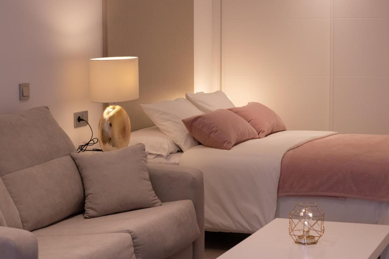 Apartamentos Palacio De Yolanda Zamora Bagian luar foto