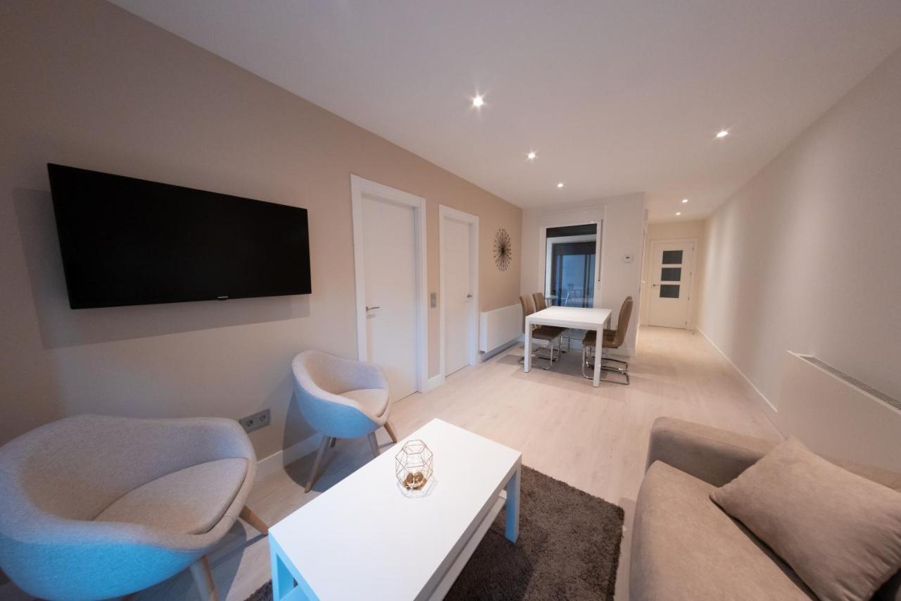 Apartamentos Palacio De Yolanda Zamora Bagian luar foto