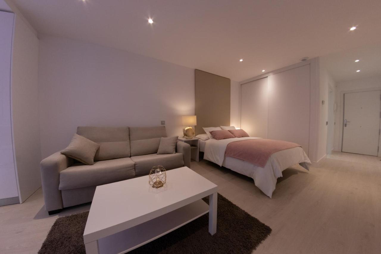 Apartamentos Palacio De Yolanda Zamora Bagian luar foto